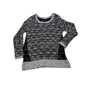 Maurices Black & White Pullover Sweater Size 2 Round Neck Long Sleeve Lace Trim